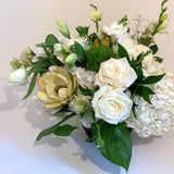 SIGNATURE STYLE ARRANGEMENT